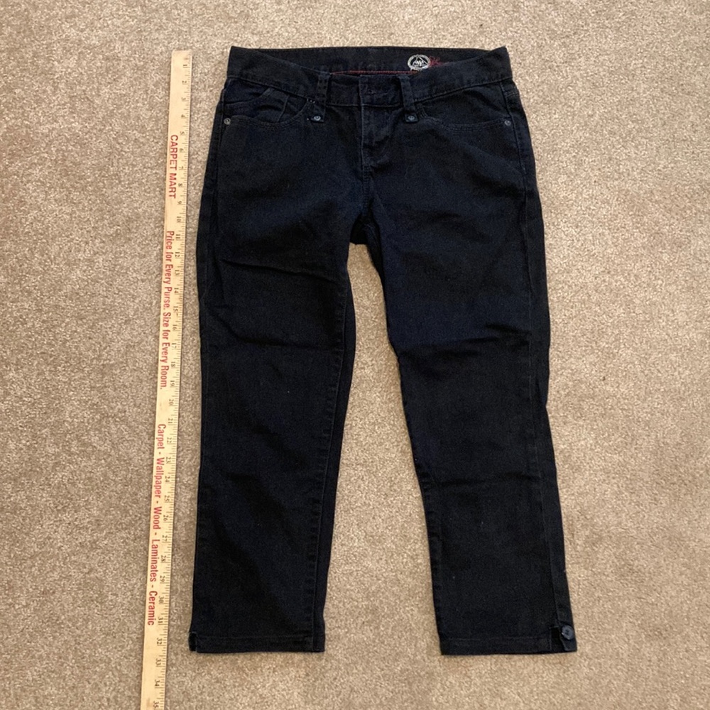 Gap black denim capris. Size 6z